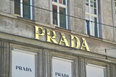 Mengintip Koleksi Musim Terbaru Prada: Elegansi Dan Keberanian