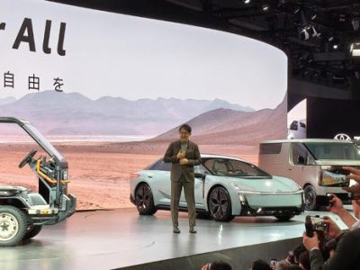 Land Cruiser FJ Dan Century Ramaikan Japan Mobility Show 2025