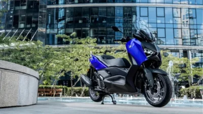 XMAX 125 2026 Dibanderol Rp 110 Juta, Dilengkapi Kontrol Traksi
