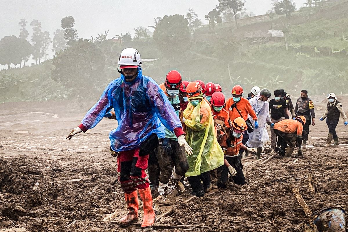 5 Fakta Terkini Longsor Cisarua- 80 Orang Masih Hilang