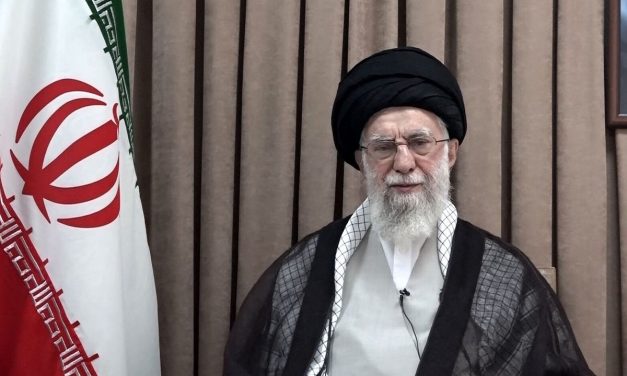 Khamenei: Demo Iran Berujung Tragedi Tak Manusiawi