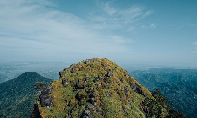 Sisi Lain Gunung Bulusaraung: Lokasi Tragedi ATR 42-500