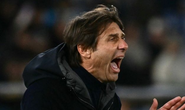 Conte Dongkol: Napoli Harusnya Menang Lawan Roma!