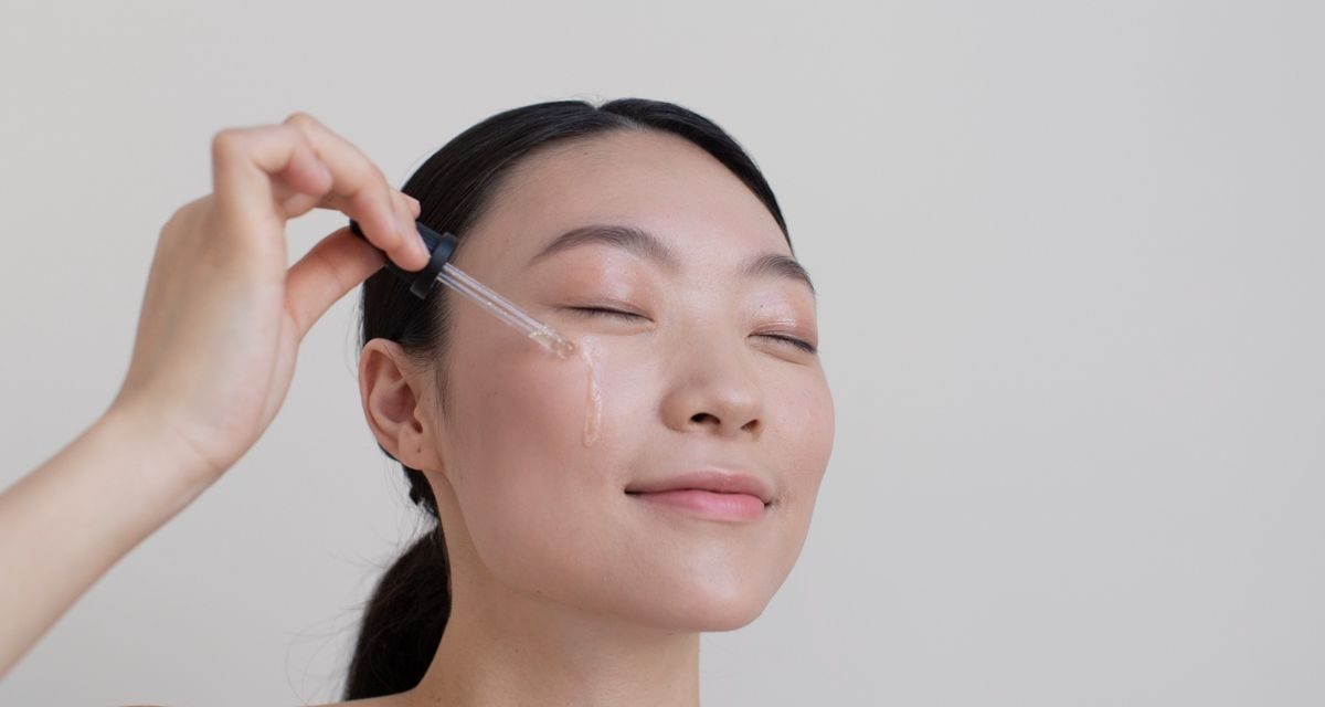 Retinol 101: Cara Mulai Pakai Tanpa Takut Muka Breakout