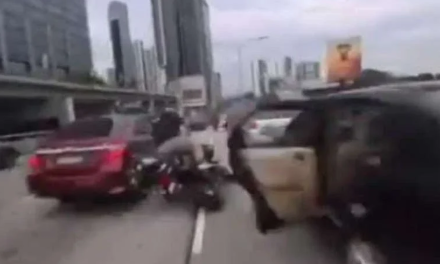 Tragedi Malaysia: Balita Buka Pintu Mobil, WNI Jadi Korban