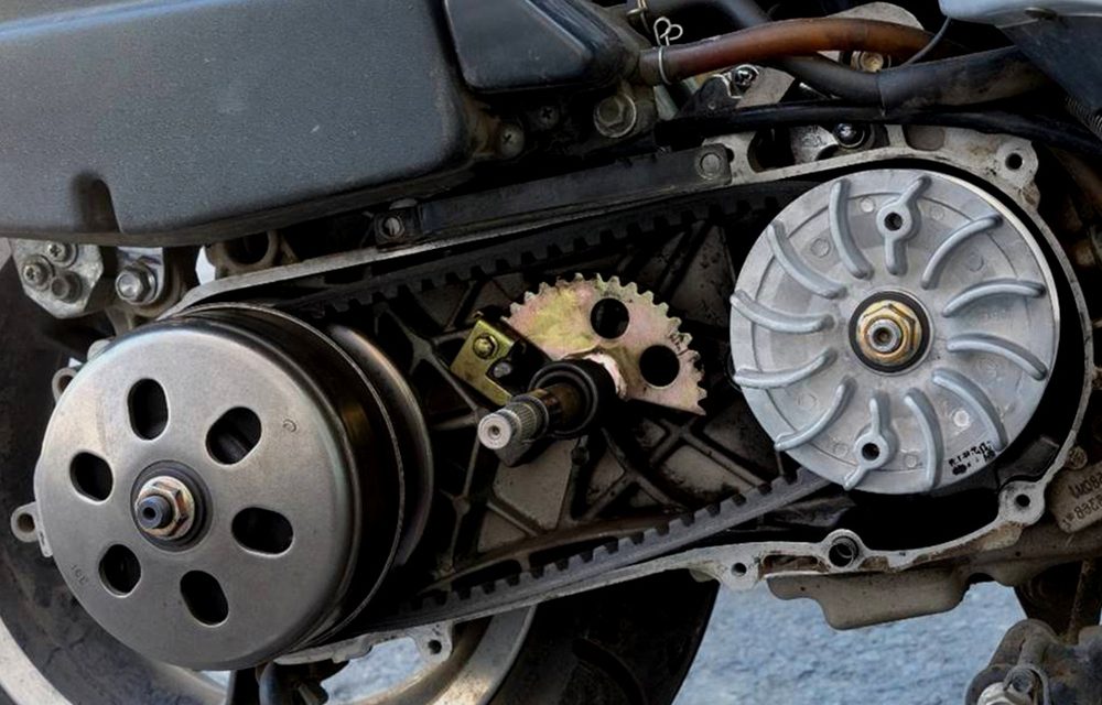 3 Tanda Utama Bahwa CVT Motor Matikmu Rusak