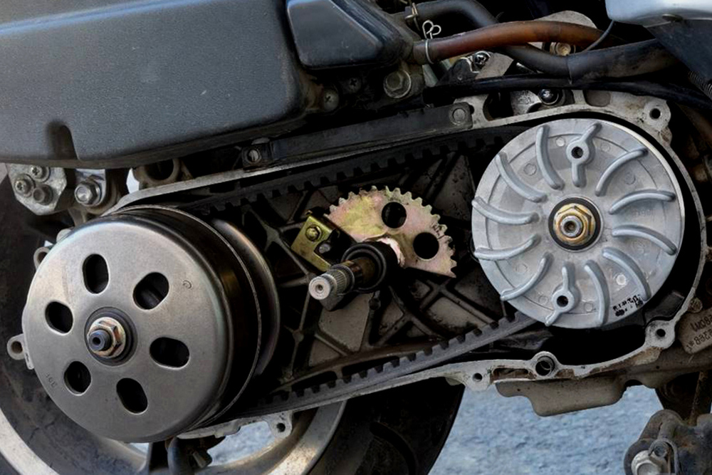 3 Tanda Utama Bahwa CVT Motor Matikmu Rusak