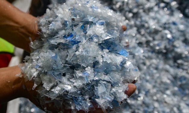 Realita Plastik Fleksibel: Sulit Di Olah, Biayanya Wah