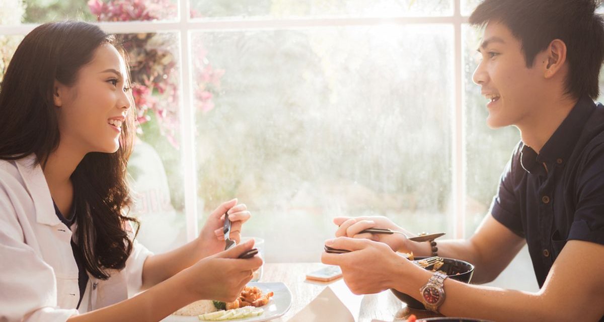 Definisi Hopeless Romantic: Si Paling Gampang Baper?