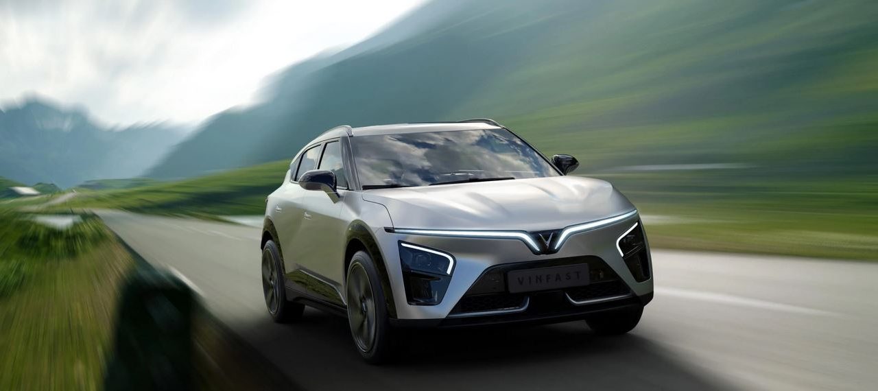 Gak Ada Spedometer? VinFast VF 7 Tetap Terasa Futuristik!