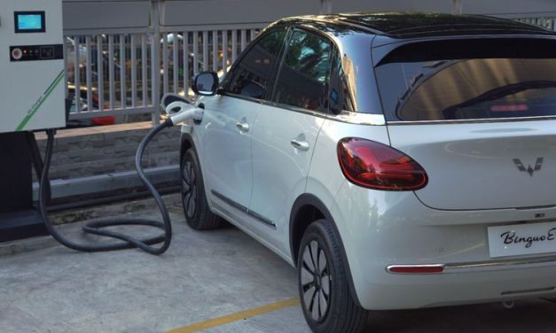 Mitos Baterai EV: Amankah Pakai Fast Charging Setiap Hari?