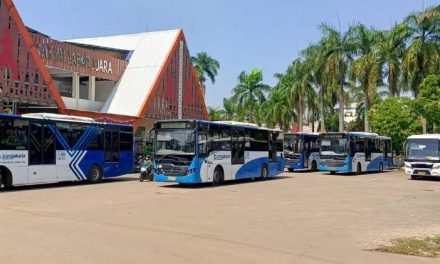 Depok: Transportasi Termahal Di RI!