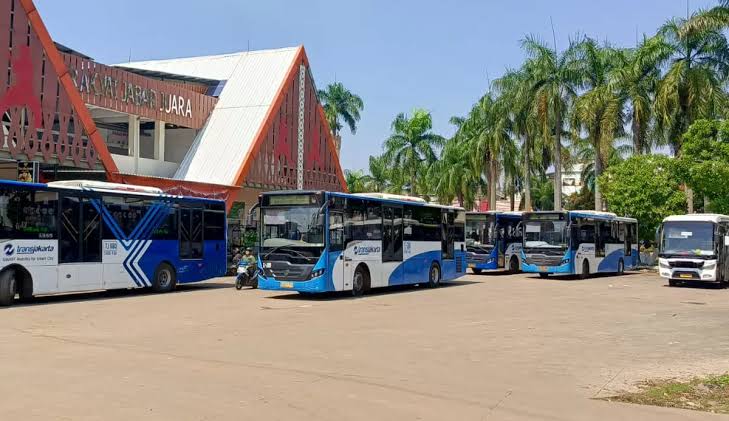 Depok: Transportasi Termahal Di RI!