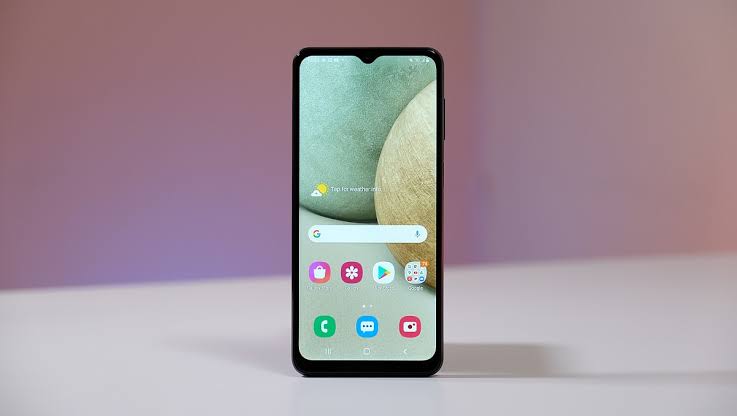 Review Samsung A12: Perhatikan Hal Ini Sebelum Beli!