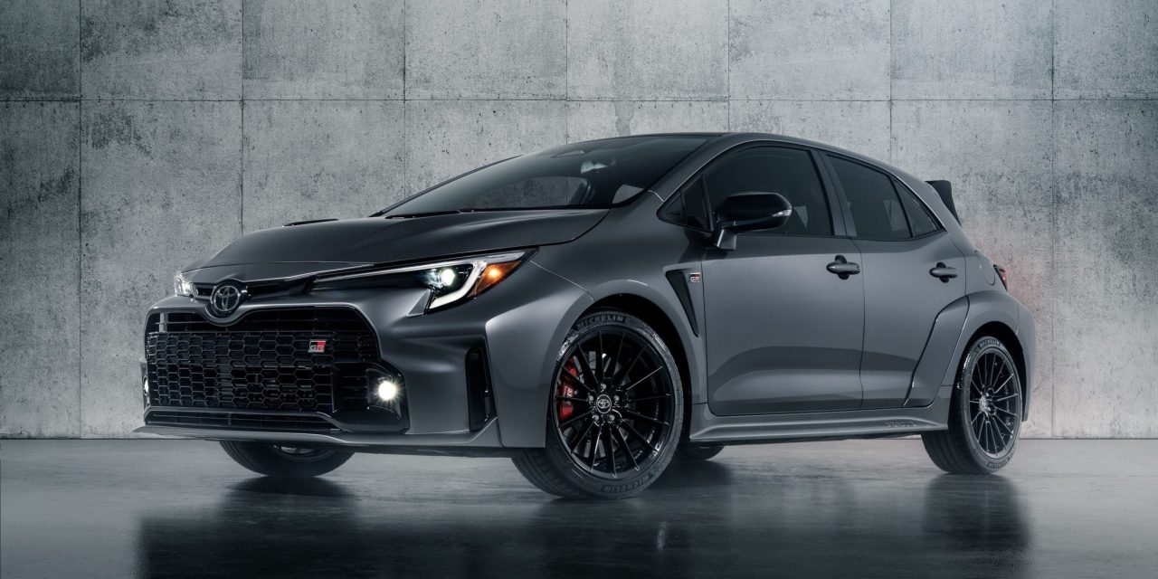 Toyota GR Corolla: Si Jinak-Jinak Merpati Yang Gahar