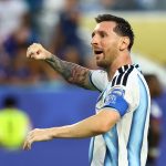 Baru 11 Menit, Messi Sudah Harus Tumbang