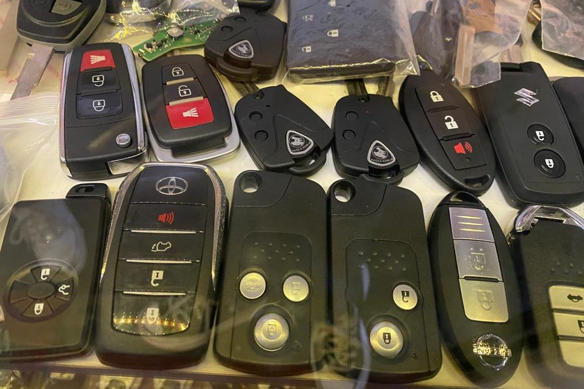 Bye Kunci Lawas! Ini Kelebihan Pakai Remote