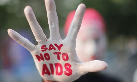 Melangkah Tanpa Henti Menuju Dunia Bebas HIV