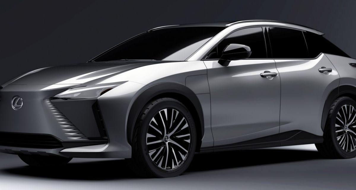 Mengintip Sisi Menarik SUV Listrik Lexus RZ 450e