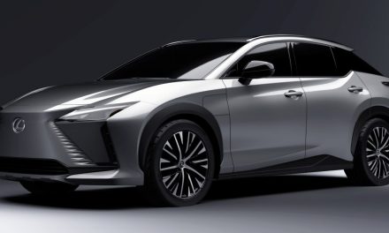 Mengintip Sisi Menarik SUV Listrik Lexus RZ 450e