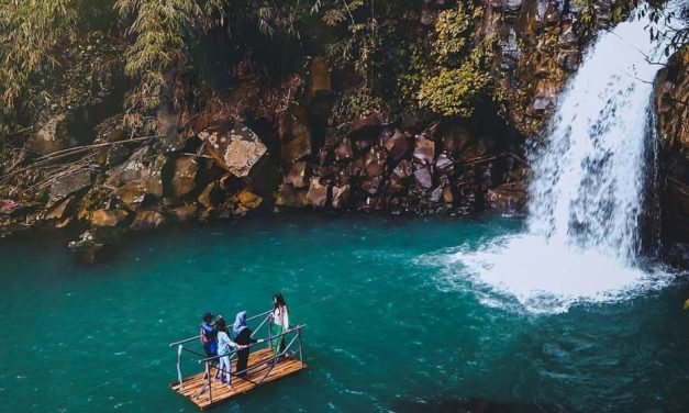 Butuh Me Time? Ini Air Terjun Bogor Yang Bikin Rileks!